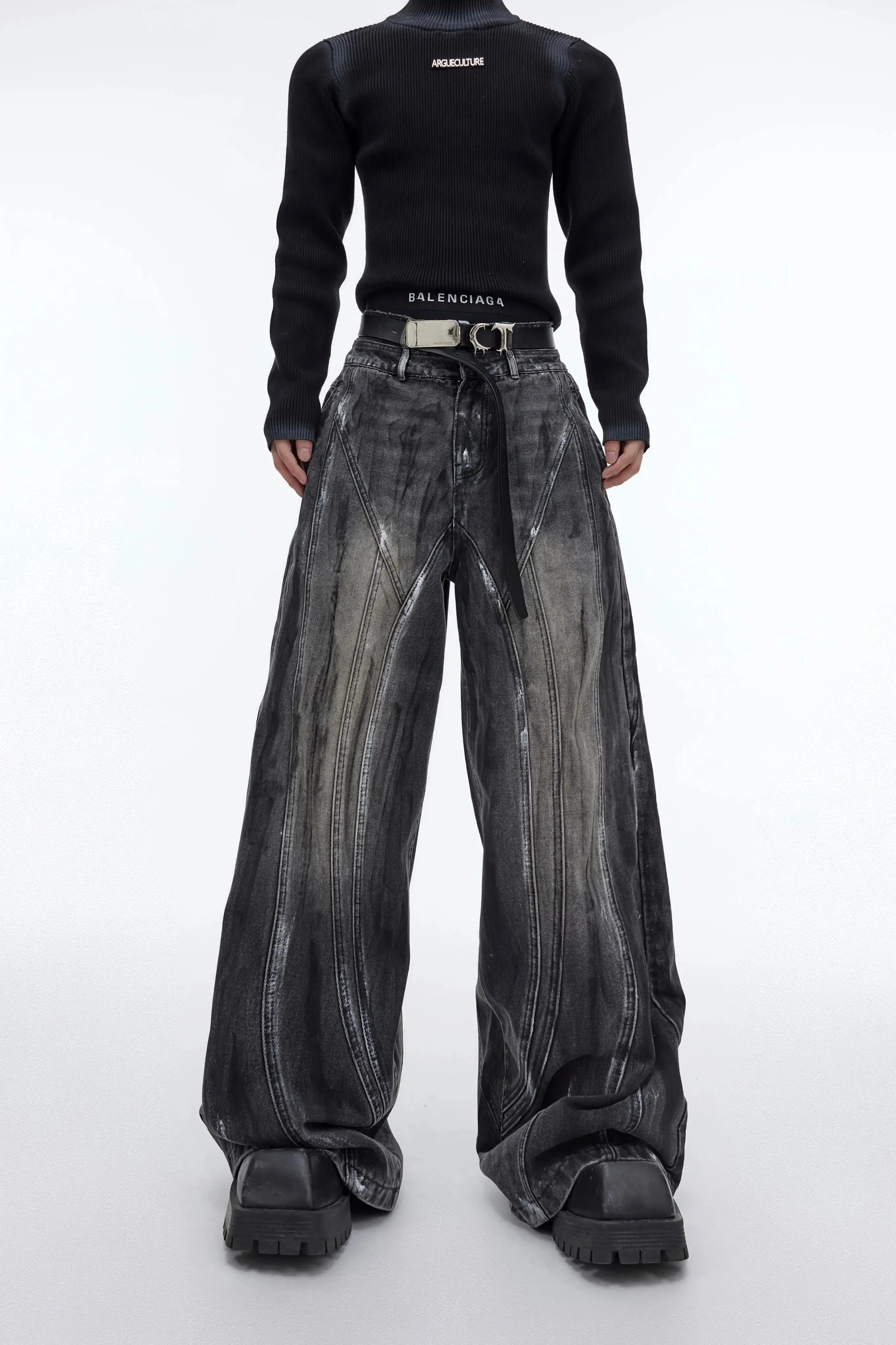 【23s September.】Hand-painted Design Baggy Jeans