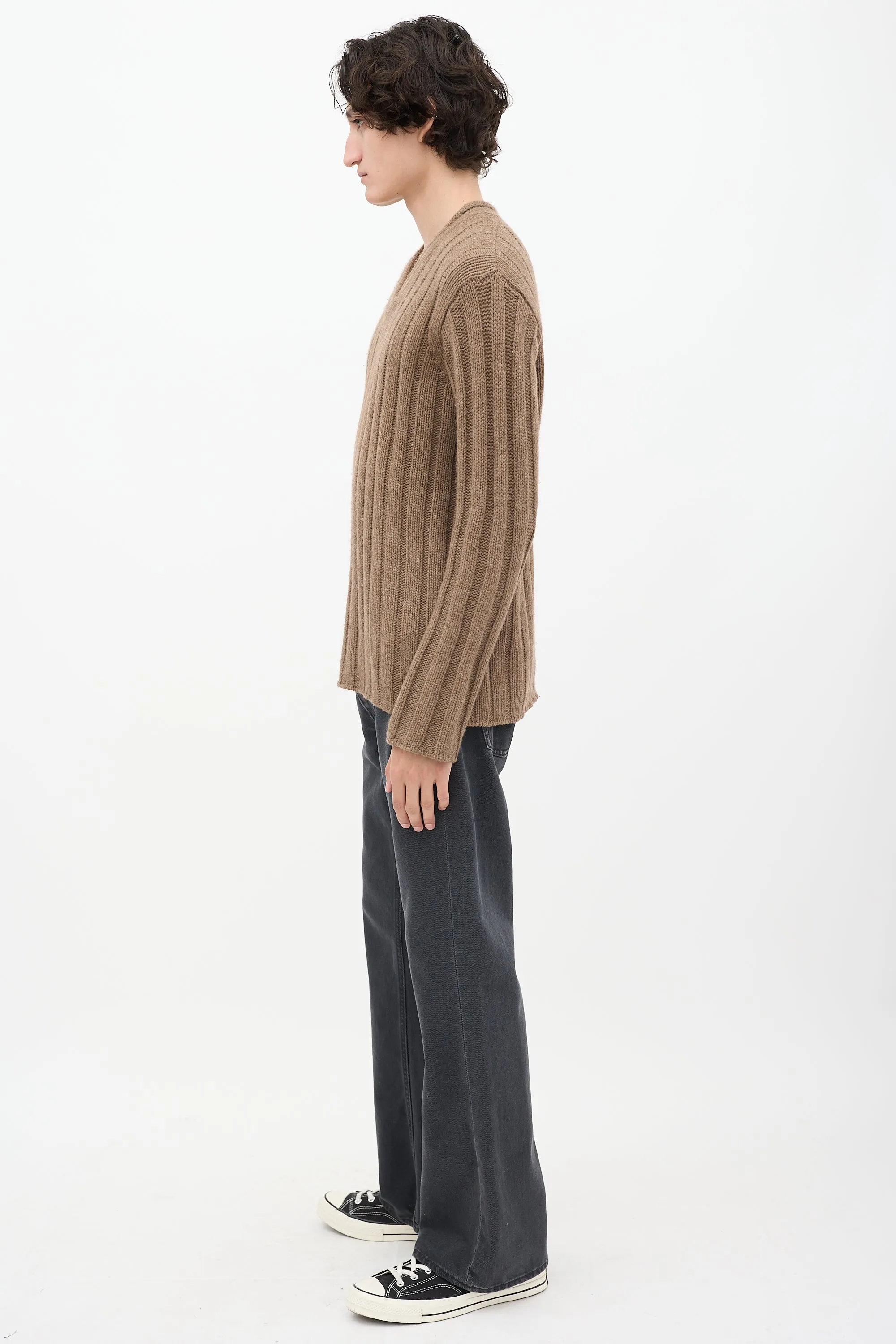 Brown Cashmere Ribbed Knit V-Neck Sweater