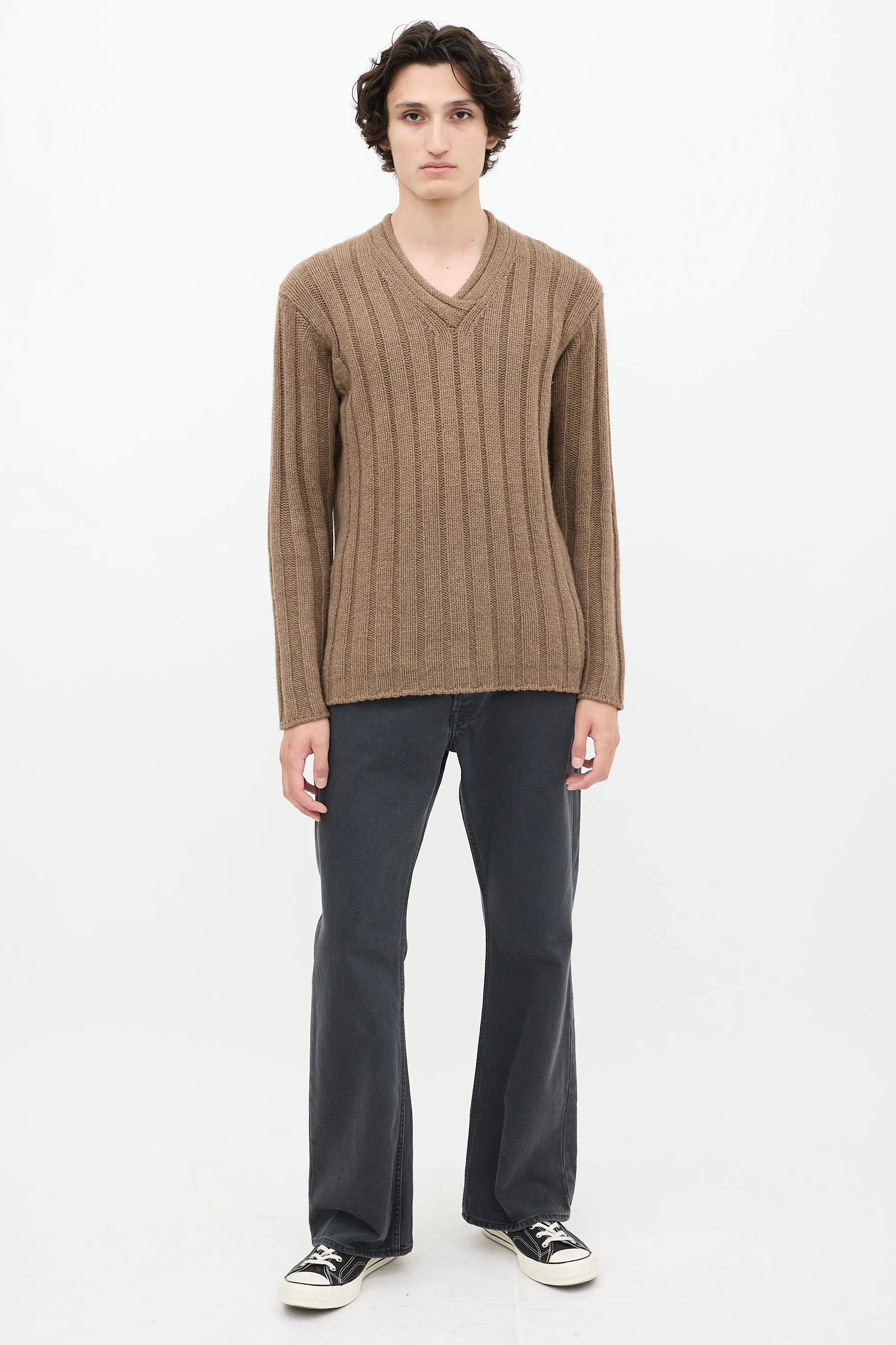 Brown Cashmere Ribbed Knit V-Neck Sweater