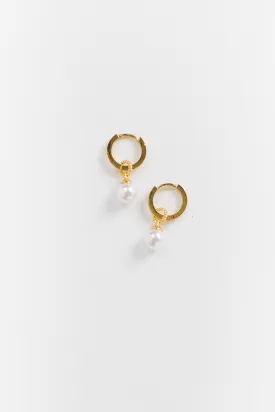 Cove Drop Pearl Huggies