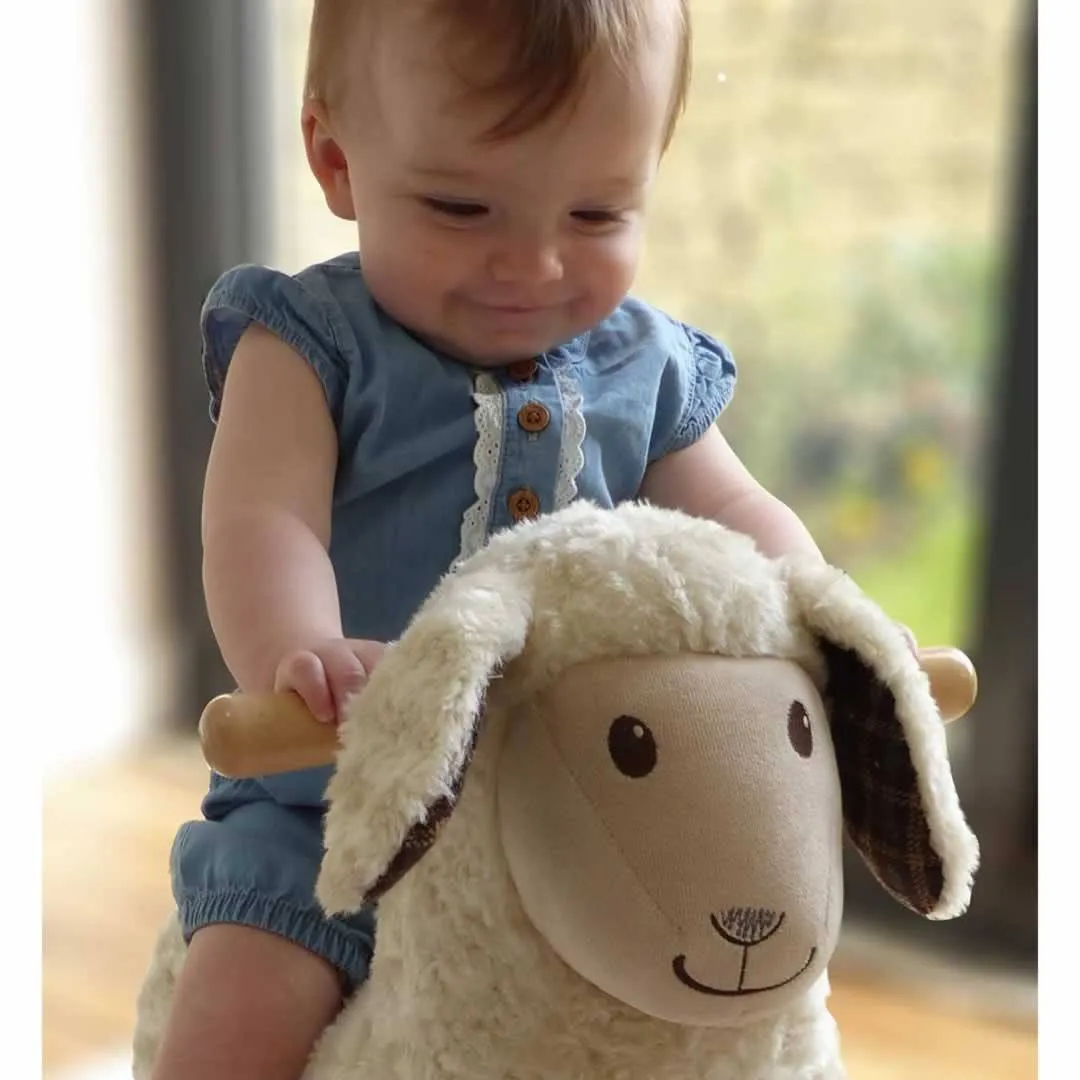 Little Bird Told Me - Rocking Sheep - Lambert (9m )