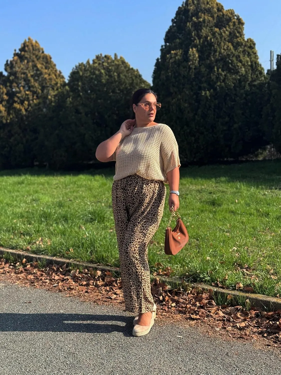 RITERA Womens Plus Size Elastic Waist Wide Leg Pants with Pockets Casual Loose High Waist Pleated Lounge Palazzo Trousers